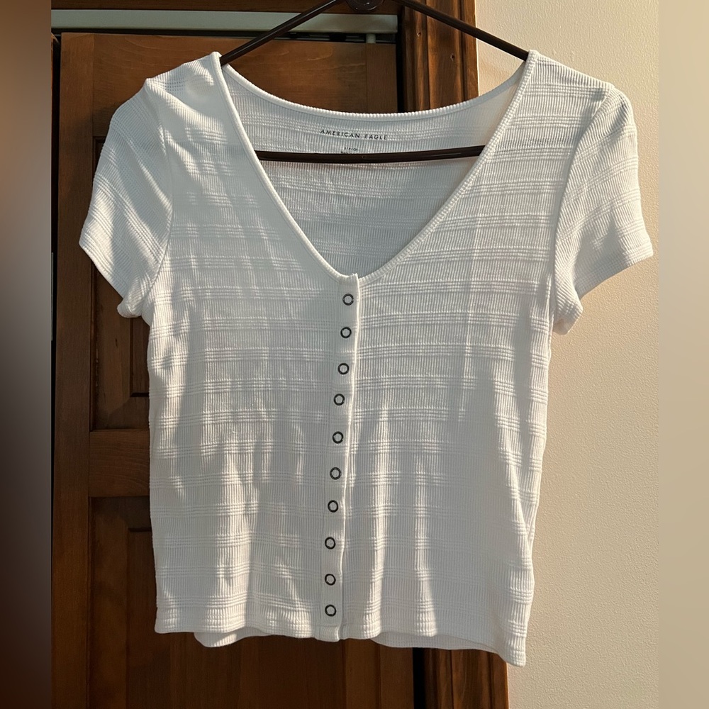 AE white shirt size small